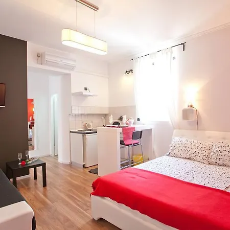Apartments Top Center Apartment *
